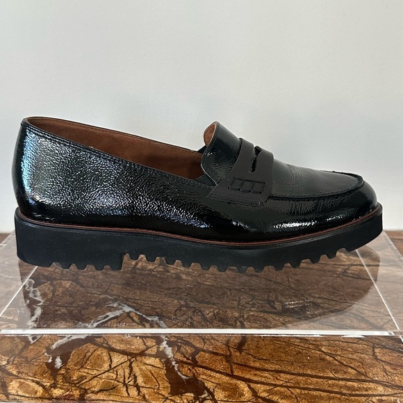 Paul Green Dazzle Penny Loafer Patent Leather in Black. Women’s Size 8 - Picture 3 of 10